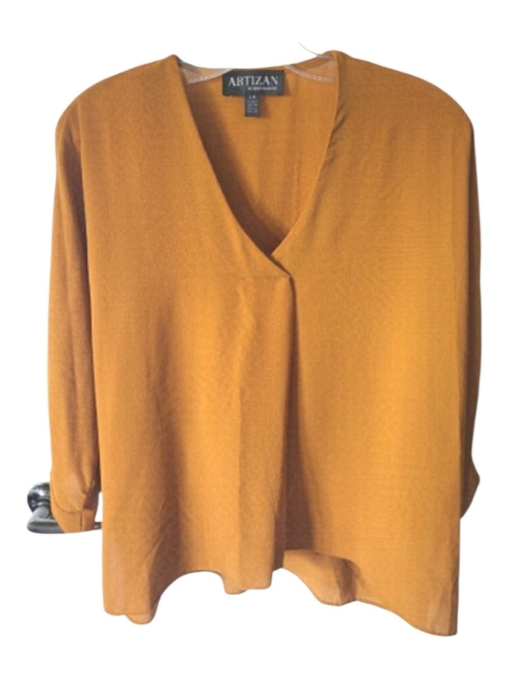 ARTIZAN BY ROBIN BARRE V Neck 3/4 Sleeve Flowy Camel Color Blouse Size Small